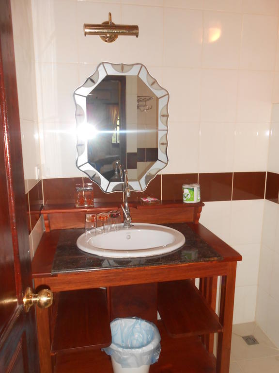Phounsab Guesthouse Luang Prabang Room photo